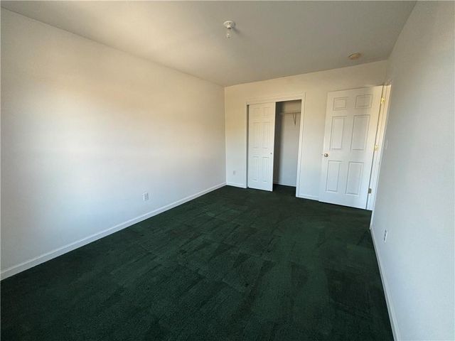 100 Boniface Drive 15E, Pine Bush, NY 12566