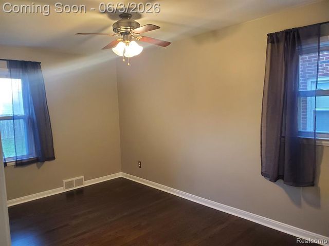 4388 Arden Place, Royal Oak, MI 48073