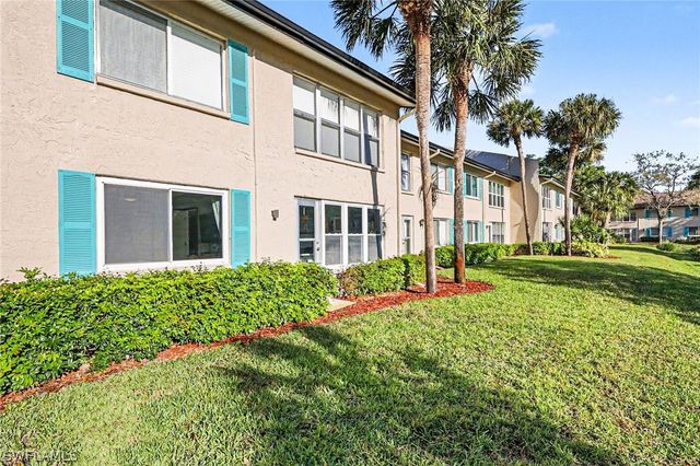 4150 Looking Glass LN 3903, Naples, FL 34112