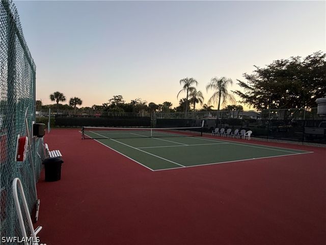 4150 Looking Glass LN 3903, Naples, FL 34112