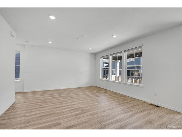 17836 Gallup St, Broomfield, CO 80023