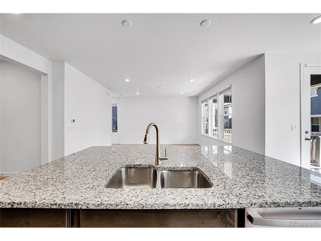 17836 Gallup St, Broomfield, CO 80023