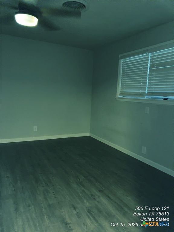 Image 11 of property listing at 506 E Loop 121, Belton, TX 76513