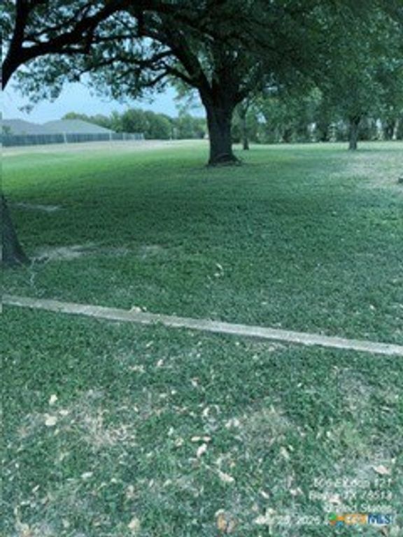 Image 15 of property listing at 506 E Loop 121, Belton, TX 76513