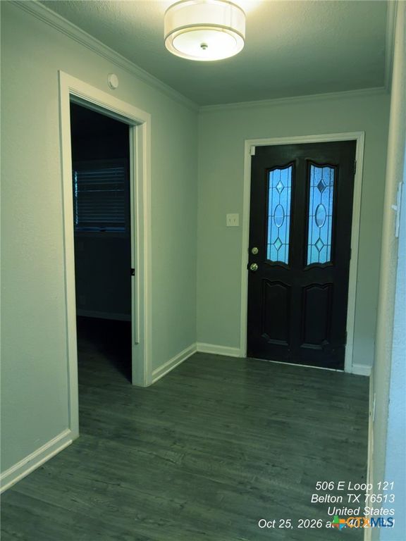 Image 3 of property listing at 506 E Loop 121, Belton, TX 76513