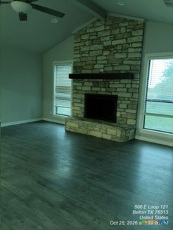 Image 4 of property listing at 506 E Loop 121, Belton, TX 76513