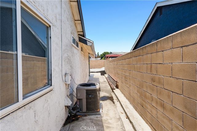 2420 Caldwell, Ontario, CA 91761