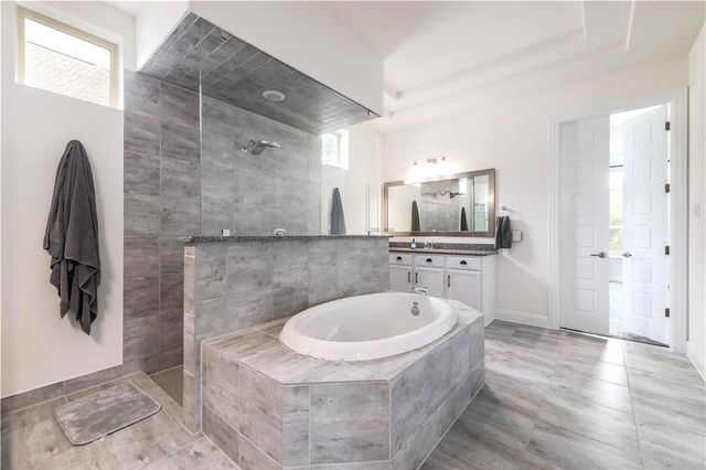 1408 Saddlespur LN, Leander, TX 78641