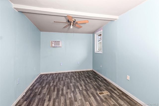 2502 Race Avenue, Medford, NY 11763