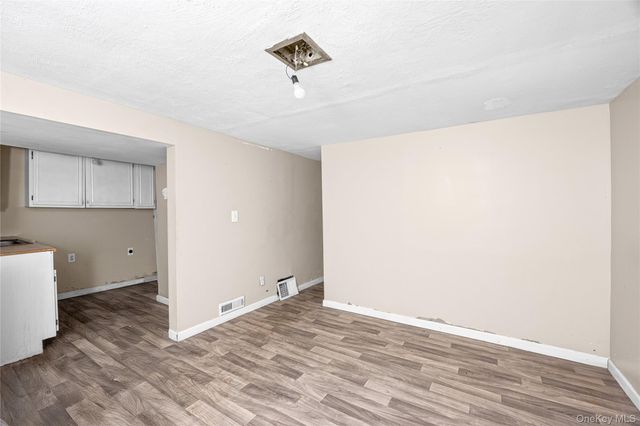 2502 Race Avenue, Medford, NY 11763