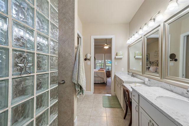 5634 Fountain Villas Way, Conroe, TX 77304