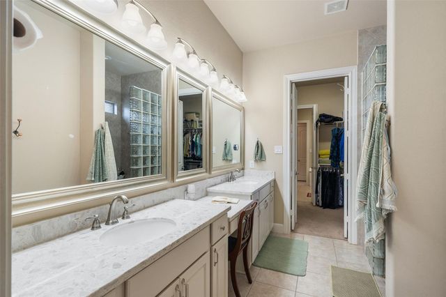 5634 Fountain Villas Way, Conroe, TX 77304