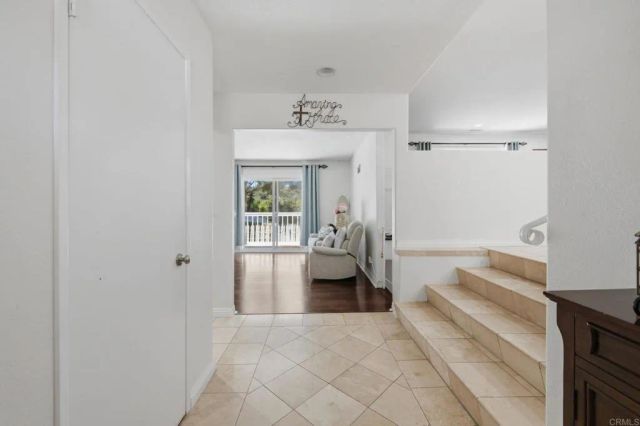 10629 Meadow Glen Way E, Escondido, CA 92026