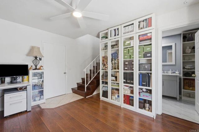 10629 Meadow Glen Way E, Escondido, CA 92026