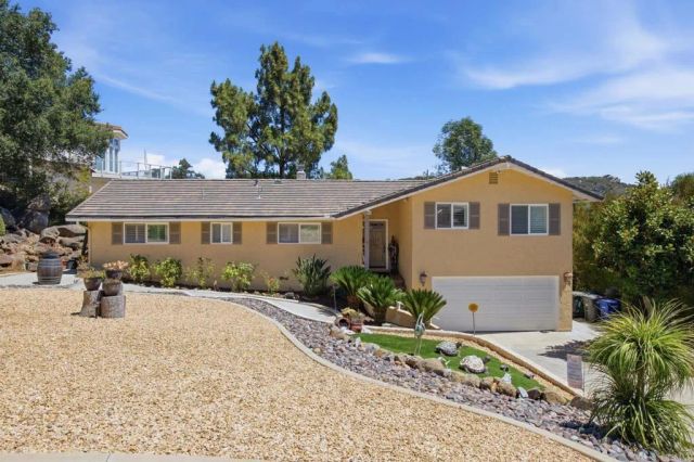 10629 Meadow Glen Way E, Escondido, CA 92026