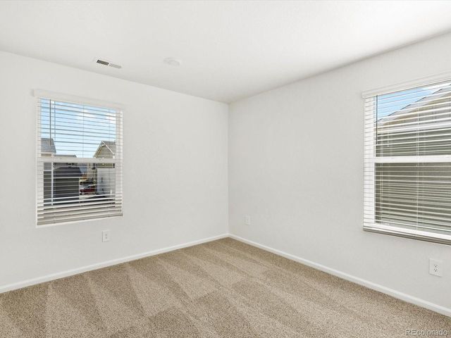 4684 Sugarcane St, Johnstown, CO 80534