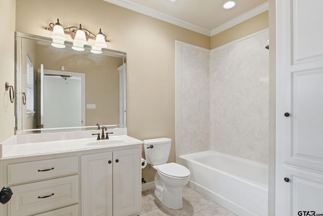 3814 Brighton Creek Circle, Tyler, TX 75707