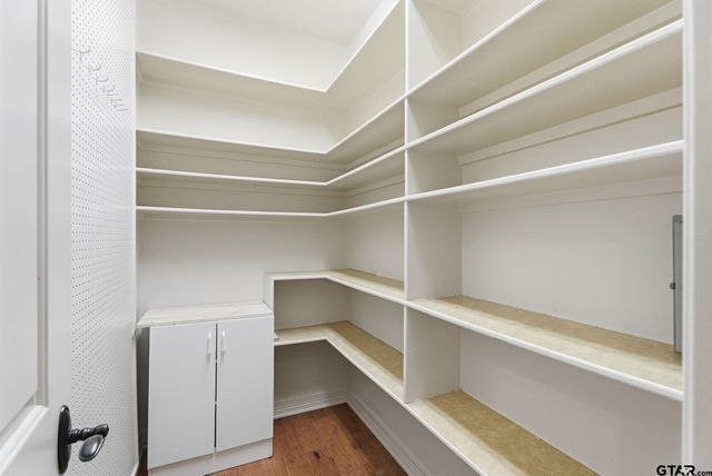 3814 Brighton Creek Circle, Tyler, TX 75707