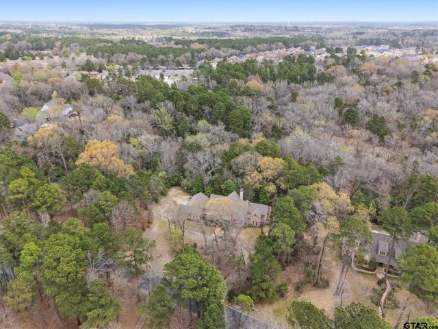 3814 Brighton Creek Circle, Tyler, TX 75707