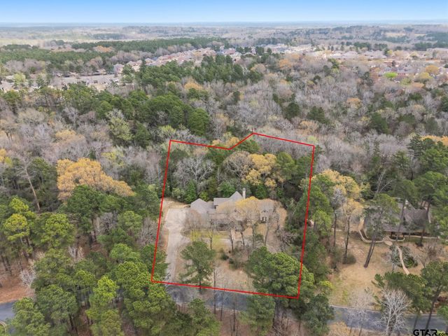 3814 Brighton Creek Circle, Tyler, TX 75707