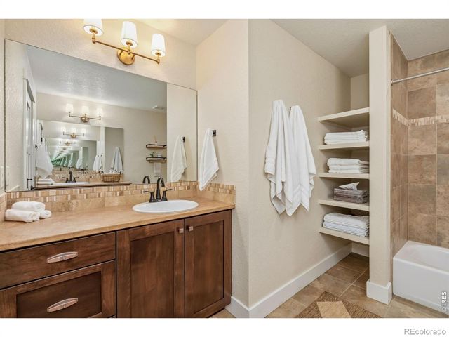 2102 Kerry Hill Drive, Fort Collins, CO 80525