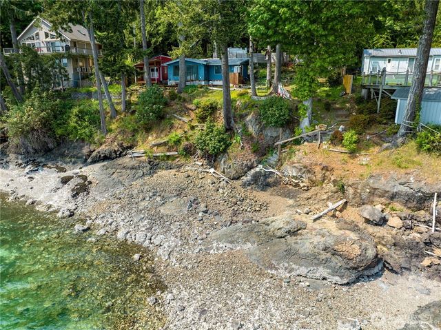 40 N Triton Head Drive, Lilliwaup, WA 98555