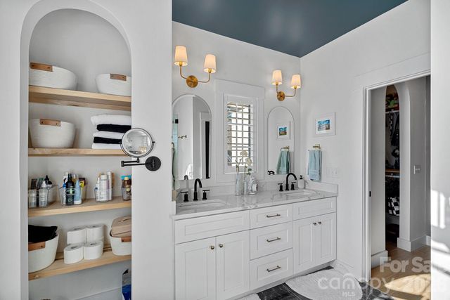 329 Bent Tree Drive, Stanley, NC 28164