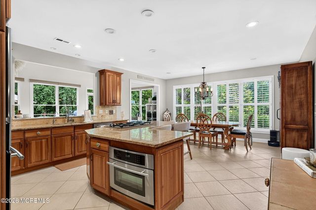 11 Palmer Circle, Millstone, NJ 08535