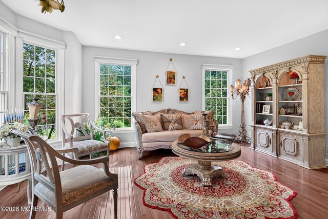 11 Palmer Circle, Millstone, NJ 08535