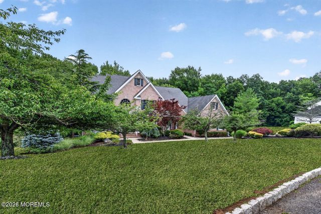 11 Palmer Circle, Millstone, NJ 08535