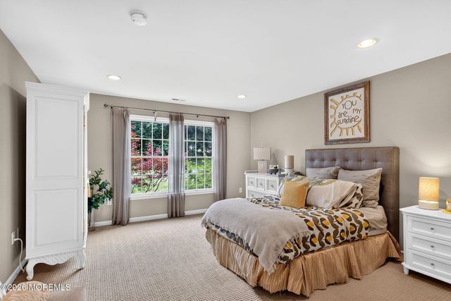11 Palmer Circle, Millstone, NJ 08535