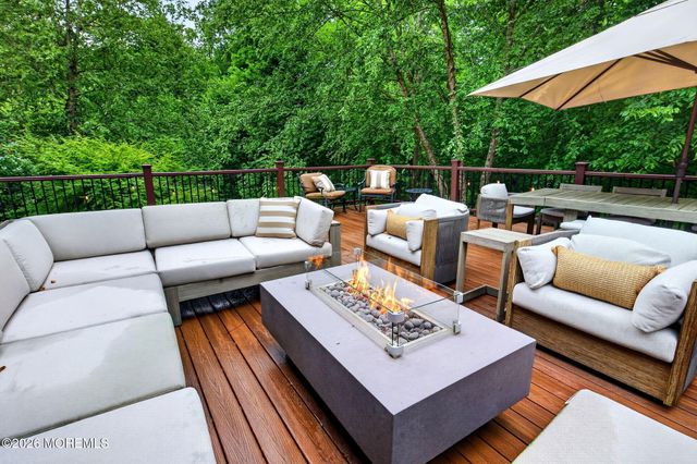 11 Palmer Circle, Millstone, NJ 08535