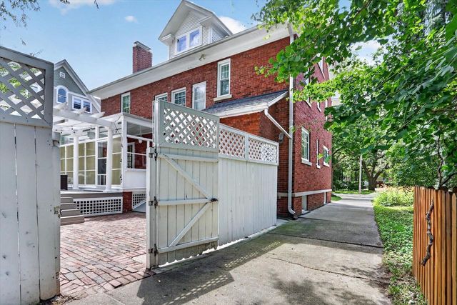 829 Church Street, Beloit, WI 53511