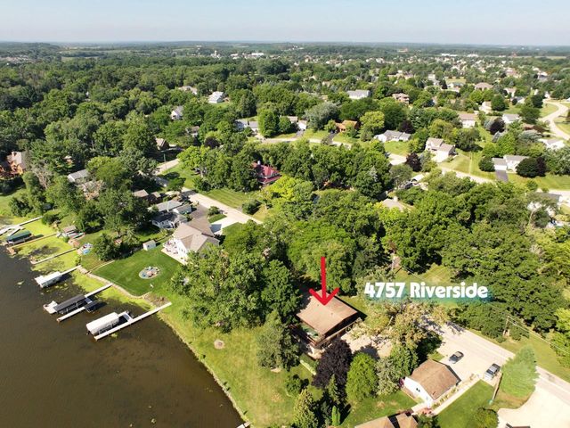 4757 Riverside ROAD, Waterford, WI 53185