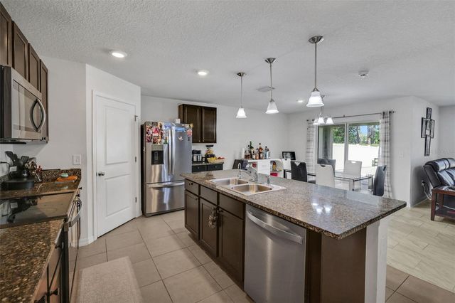 8640 SW 49TH CIRCLE, Ocala, FL 34476