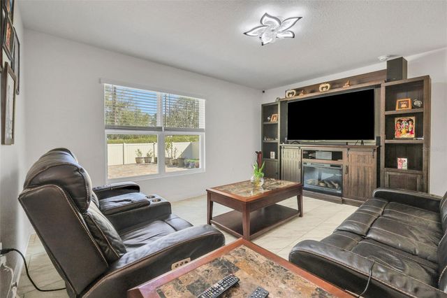 8640 SW 49TH CIRCLE, Ocala, FL 34476