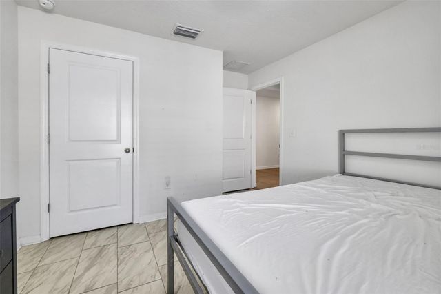 8640 SW 49TH CIRCLE, Ocala, FL 34476