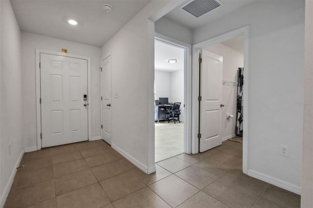 8640 SW 49TH CIRCLE, Ocala, FL 34476