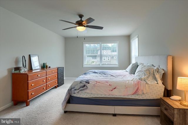 304 LEXINGTON LANE, Shippensburg, PA 17257