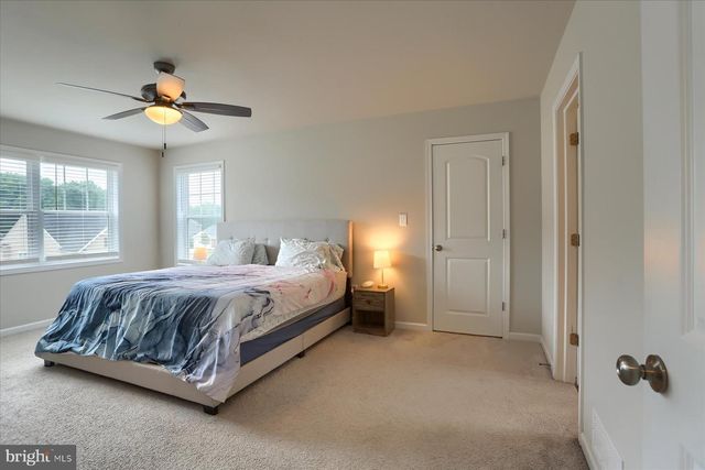 304 LEXINGTON LANE, Shippensburg, PA 17257