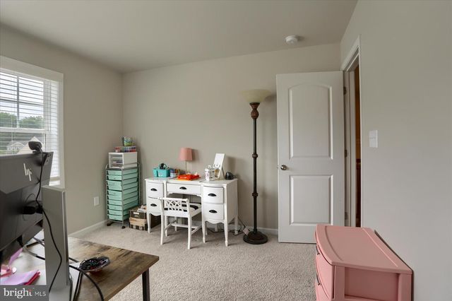 304 LEXINGTON LANE, Shippensburg, PA 17257