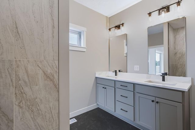491 Elbert Drive, Hudson, WI 54016