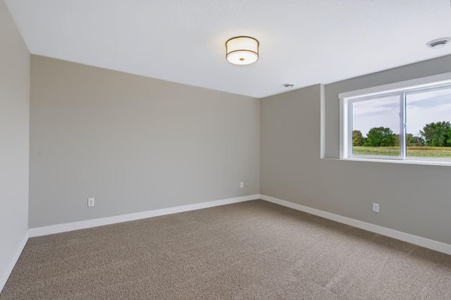 491 Elbert Drive, Hudson, WI 54016