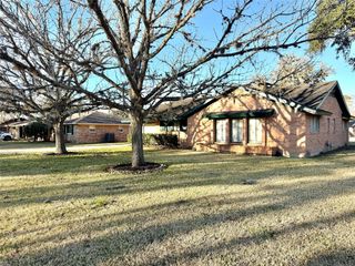 1206 Kent Street, Sweeny, TX 77480