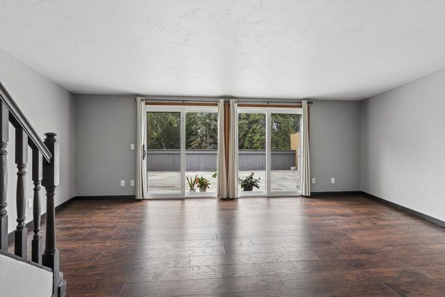 4545 W PINE STREET, Appleton, WI 54914