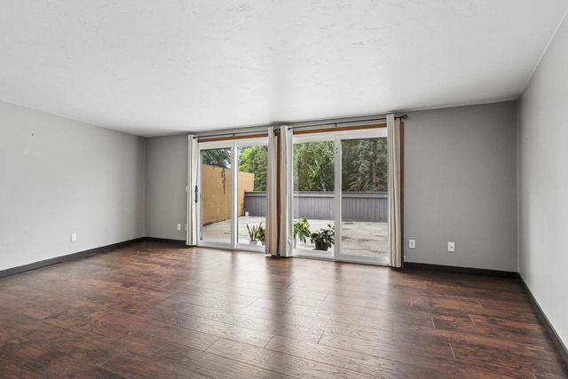 4545 W PINE STREET, Appleton, WI 54914