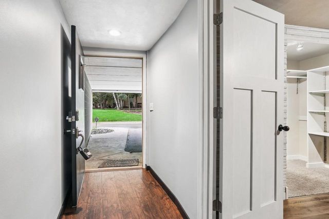 4545 W PINE STREET, Appleton, WI 54914