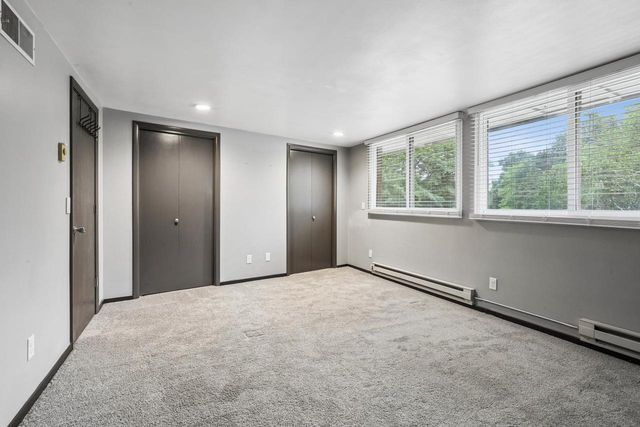 4545 W PINE STREET, Appleton, WI 54914
