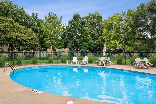 4545 W PINE STREET, Appleton, WI 54914