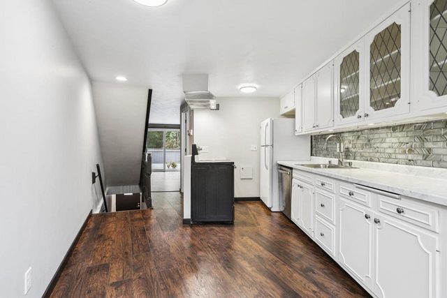4545 W PINE STREET, Appleton, WI 54914